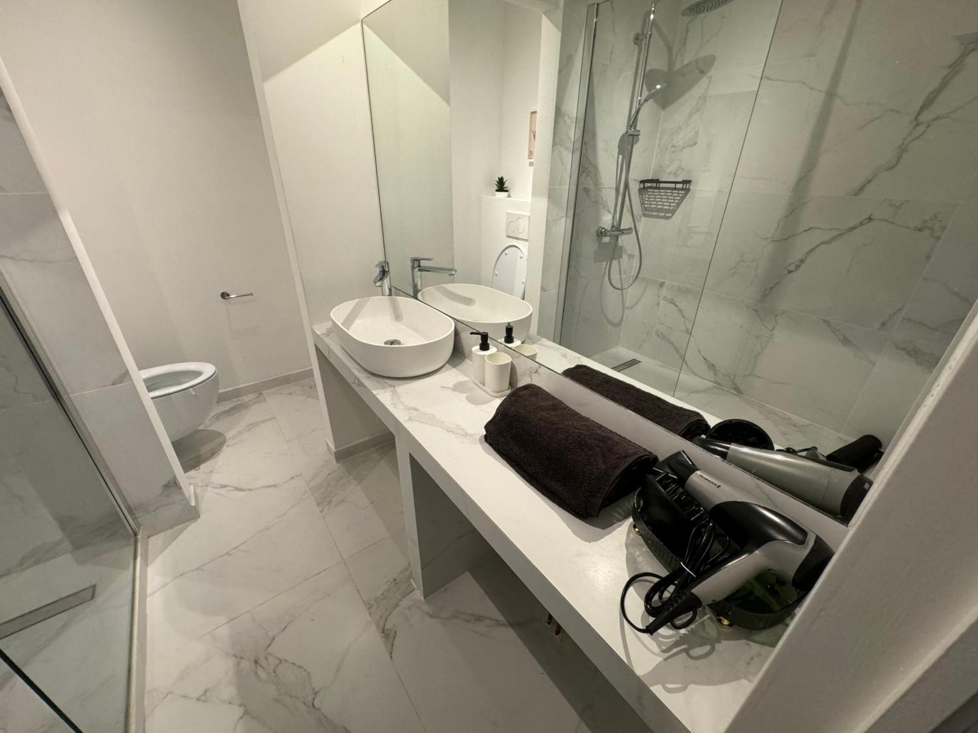 Two Bedroom Loft In The City Center By The Meir Antwerp Exterior photo